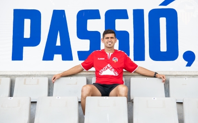 Hidalgo, assegut a la tribuna baixa de la NCA | Roger Benet